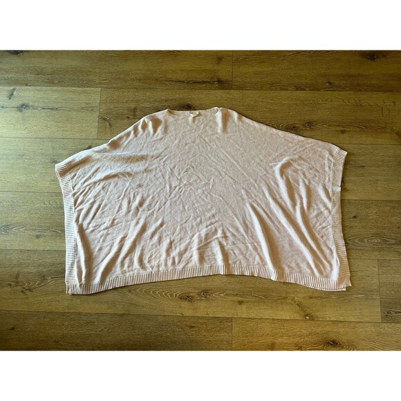 Lululemon Sweaters - Lululemon Forward Flow Poncho Womens One Size Pink Knit